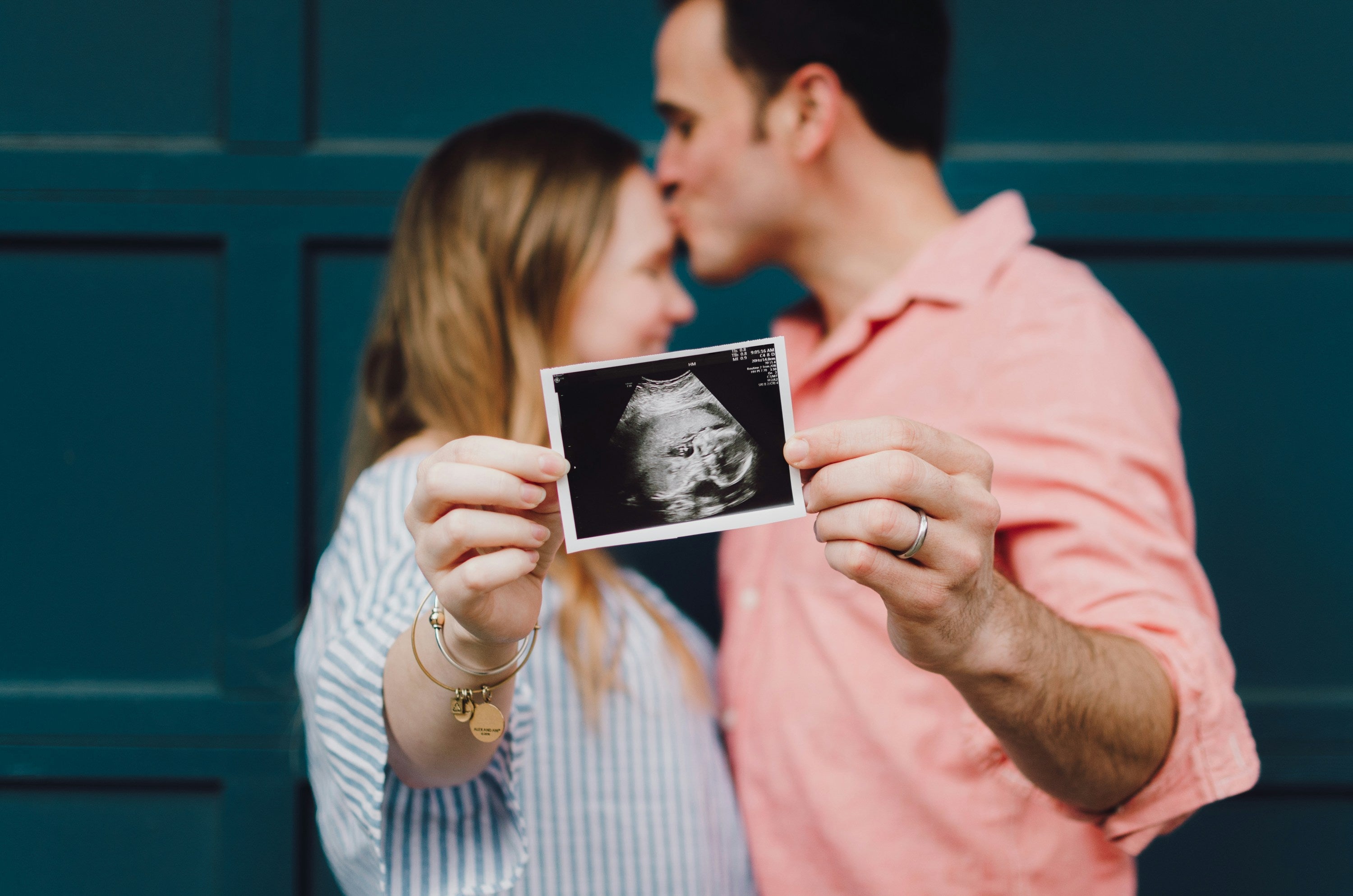 Newborn Essentials: What You Really Need in the First Weeks