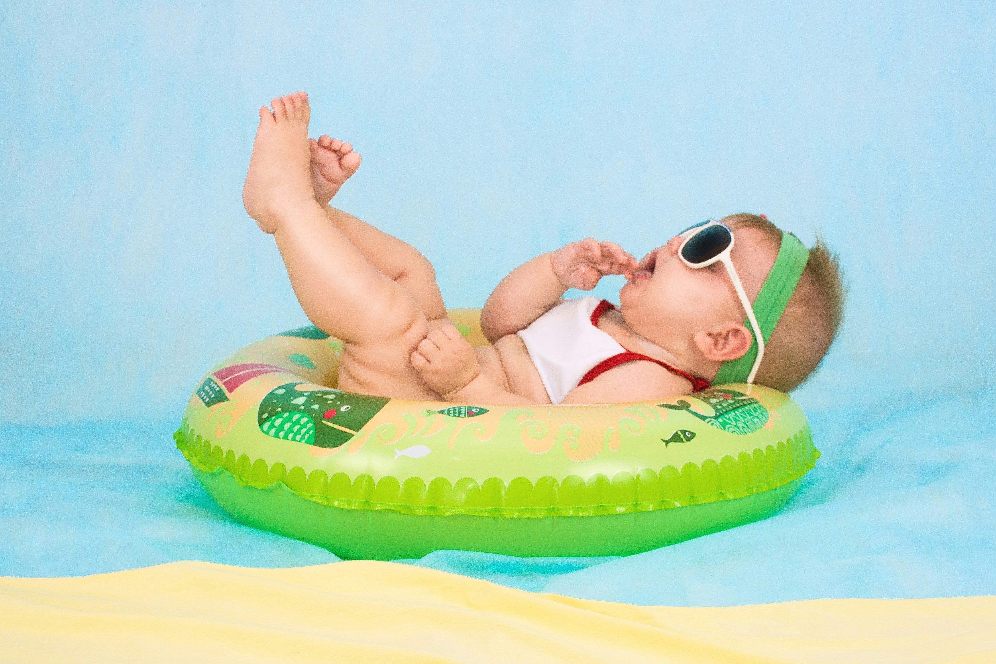Keeping Your Cool: A Woddle Guide to a Safe, Happy Summer for Babies Under 6 Months
